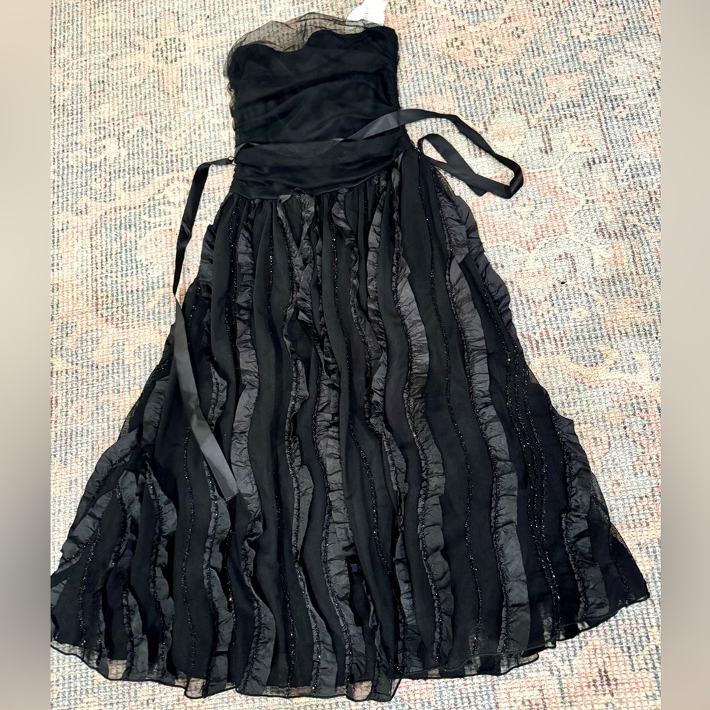 Strapless black dress - Speechless size small